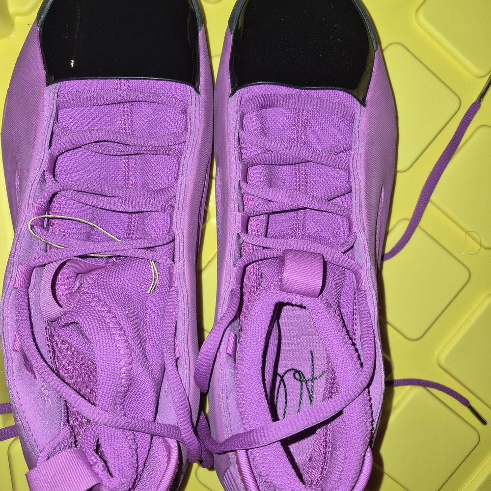 Men's Athletic Shoes - Pink - Picture 3 of 6